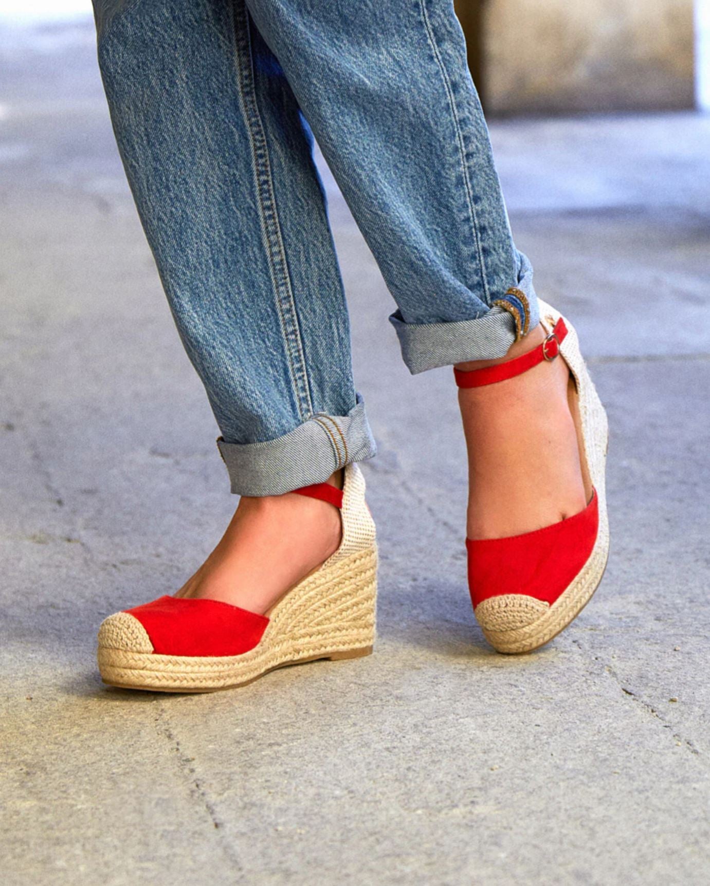 alpargatas doradas mujer de cunas altas de esparto con plataforma ligera con plantillas acolchadas color talla