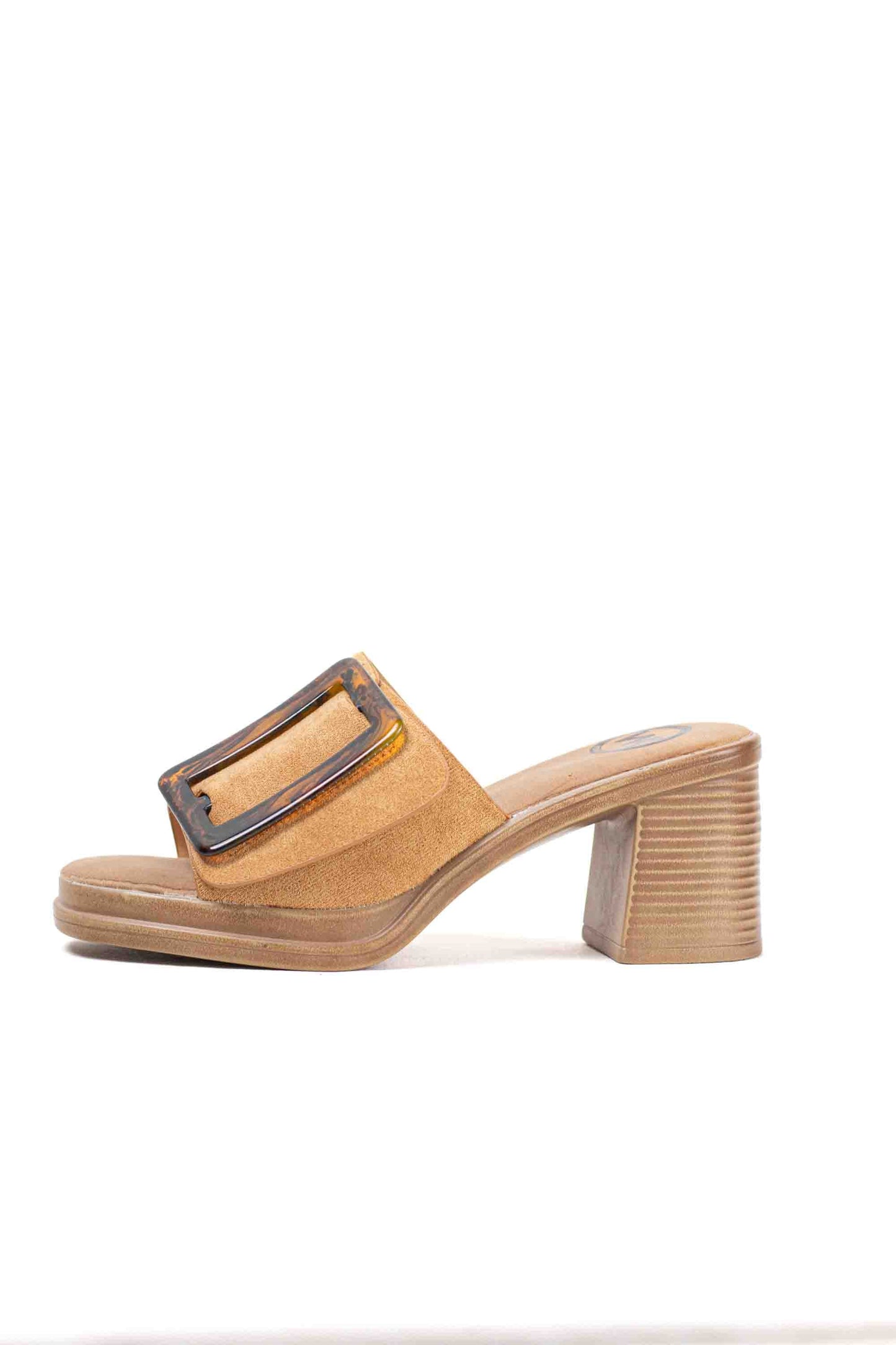 Sandalias mules dorados tacón medio detalle de hebilla