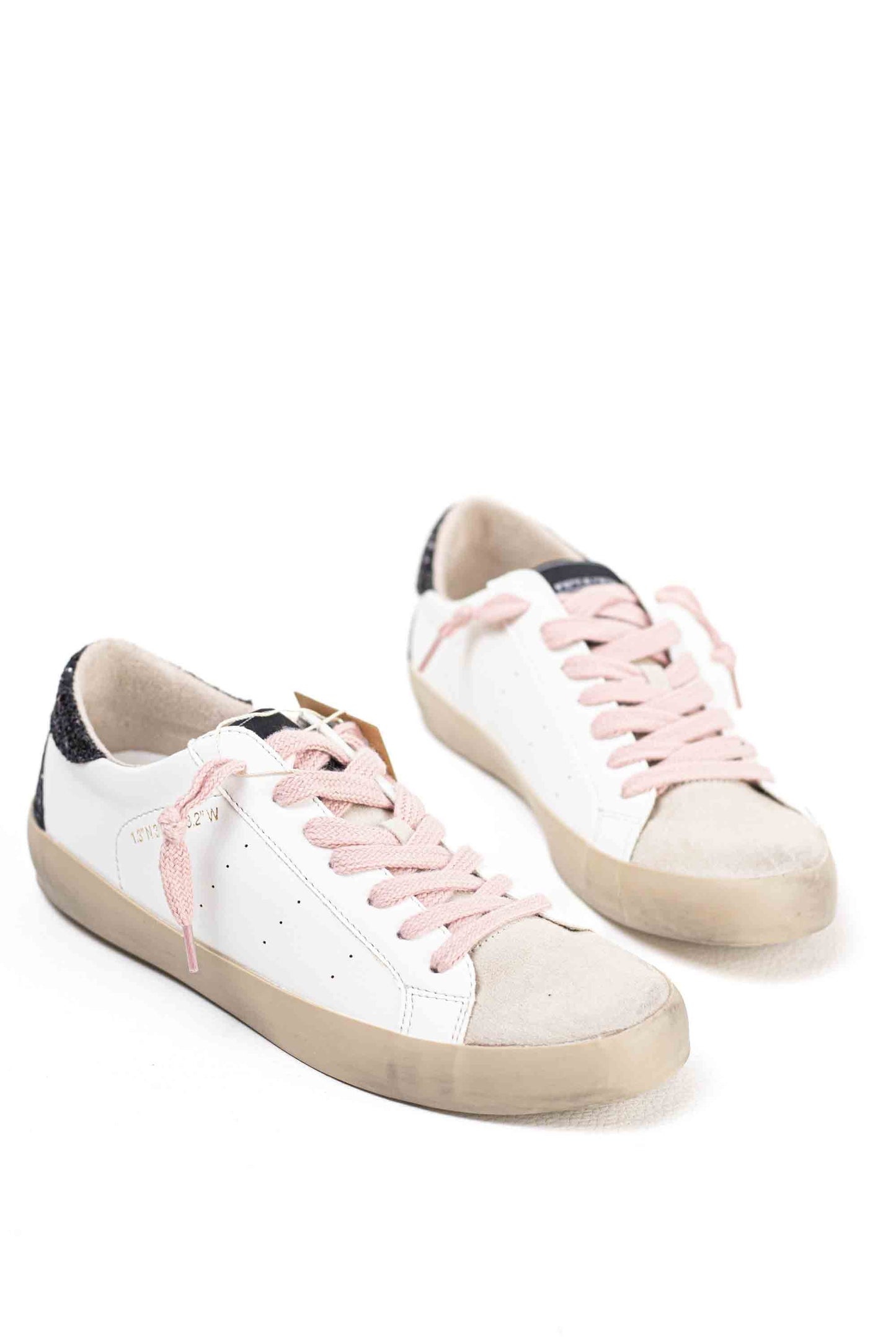Zapatilla deportiva estilo retro en combinación de materiales Corina