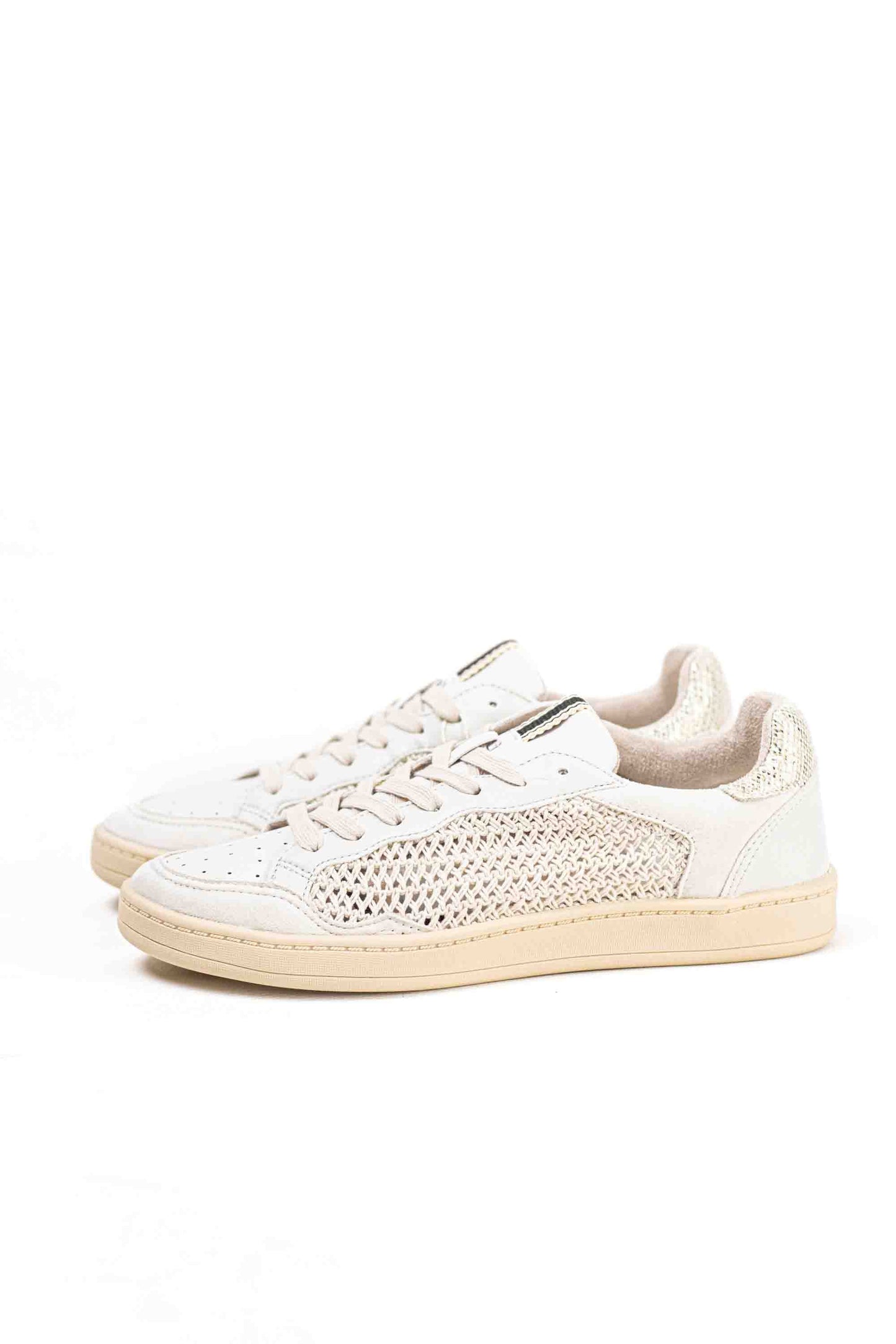 Zapatillas plataforma mujer diseño crochet Corina con suela super flexible con cordones