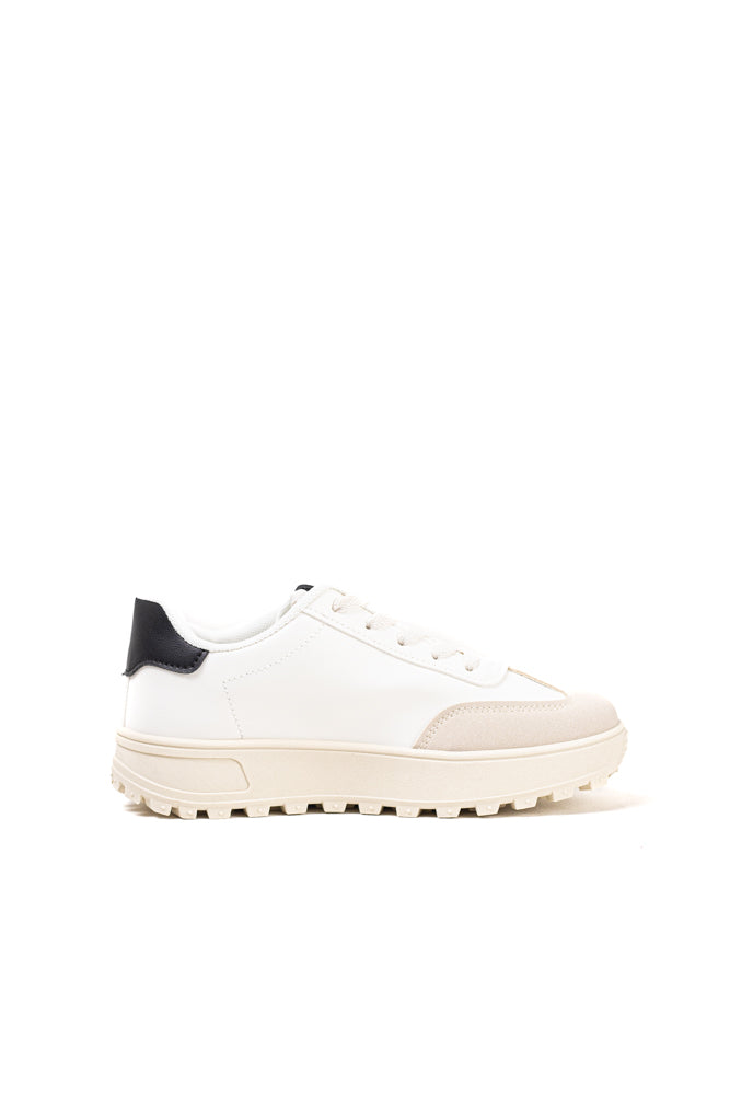 Zapatillas deportivas para mujer en blanco y negro, estilo clásico con un toque moderno para la actividad diaria
