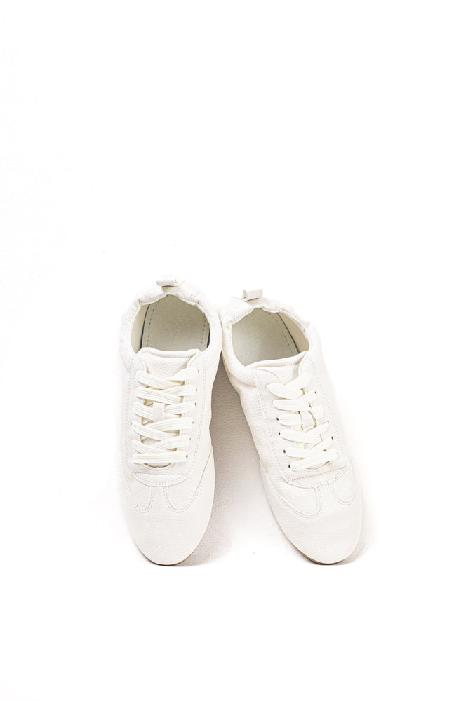 Zapatillas Doradas de Piel para Mujer, Comodidad y Elegancia en Cada Paso