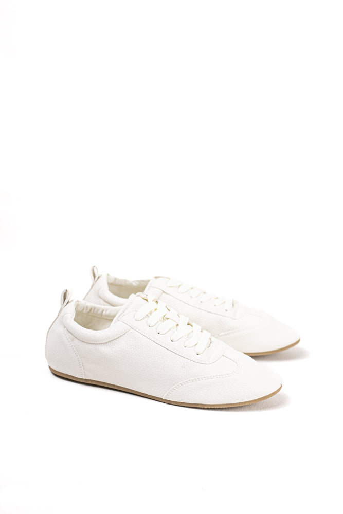 Zapatillas Doradas de Piel para Mujer, Comodidad y Elegancia en Cada Paso