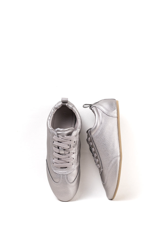 Zapatillas Doradas de Piel para Mujer, Comodidad y Elegancia en Cada Paso
