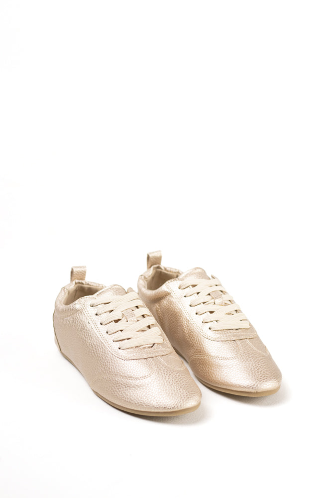 Zapatillas Doradas de Piel para Mujer, Comodidad y Elegancia en Cada Paso