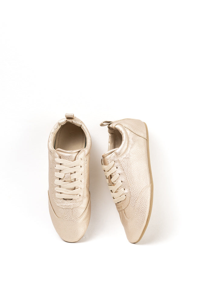 Zapatillas Doradas de Piel para Mujer, Comodidad y Elegancia en Cada Paso