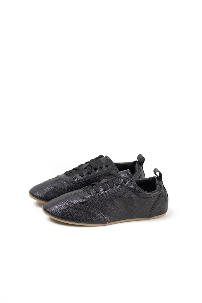 Zapatillas Doradas de Piel para Mujer, Comodidad y Elegancia en Cada Paso