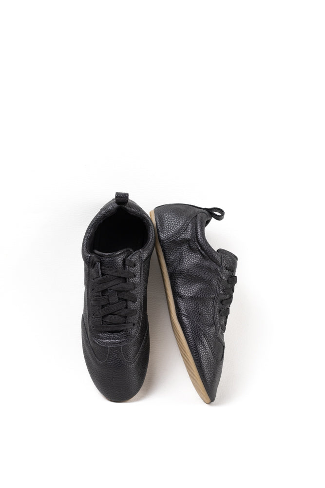 Zapatillas Doradas de Piel para Mujer, Comodidad y Elegancia en Cada Paso