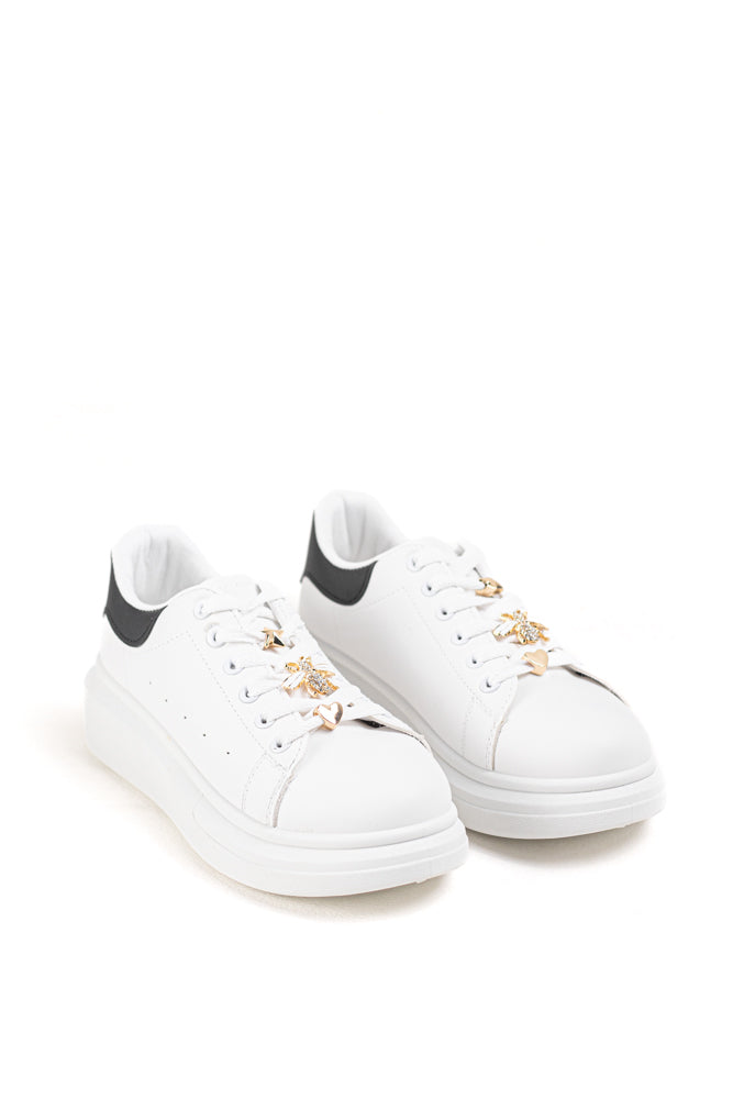 Zapatillas blancas para mujer con detalles dorados,elegancia casual para el día a día