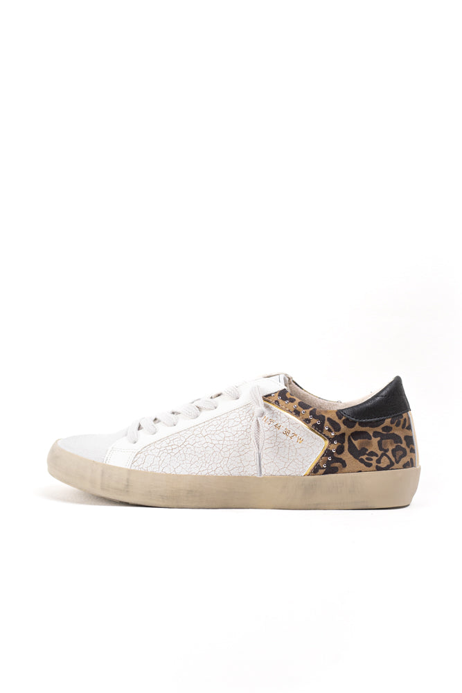 Zapatilla deportiva estilo retro con estampado leopardo Corina