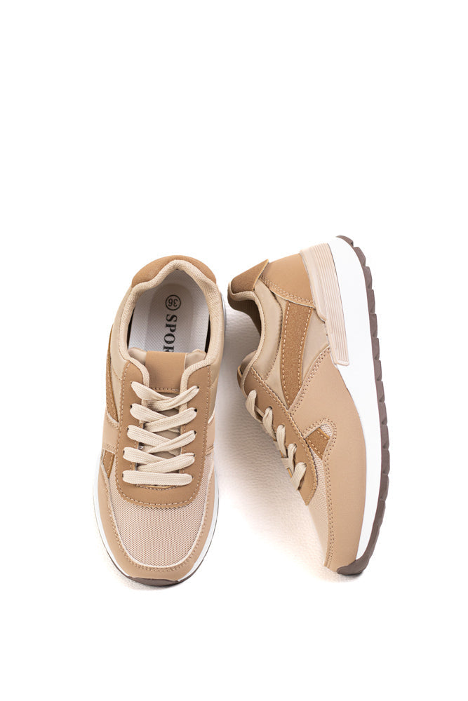 Zapatillas deportivas para mujer en tonos tierra, estilo natural y confort duradero para el día a día