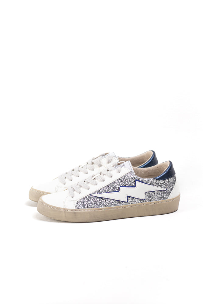 Zapatillas Casual para Mujer con Detalles Brillantes y Estrella Azul, combina confort y estilo.Corina