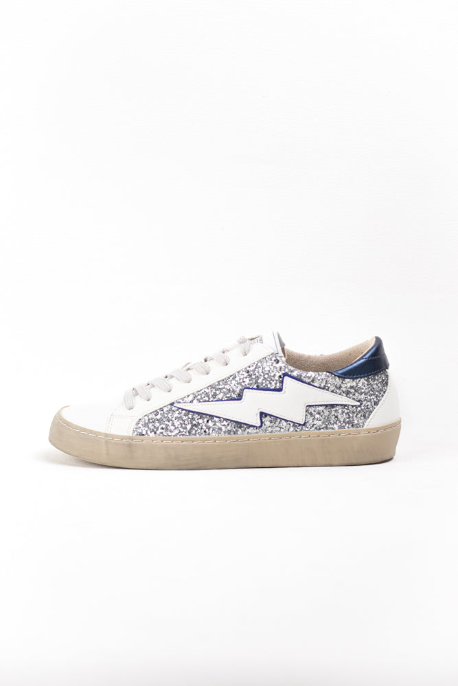 Zapatillas Casual para Mujer con Detalles Brillantes y Estrella Azul, combina confort y estilo.Corina