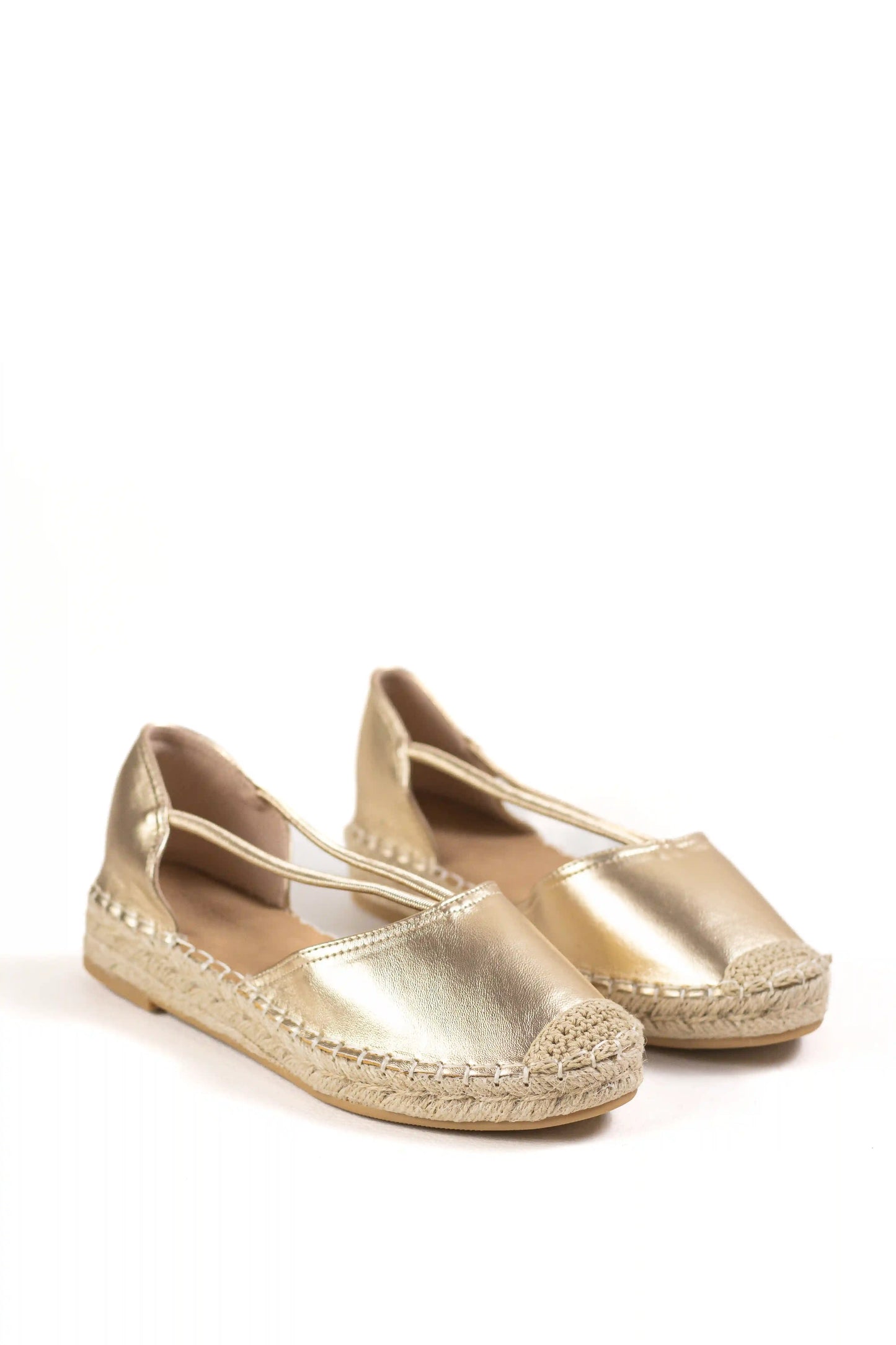 alpargatas con puntera cerrada suela de yute estilo casual y acabado metalizado espartenas color Doradas talla 39