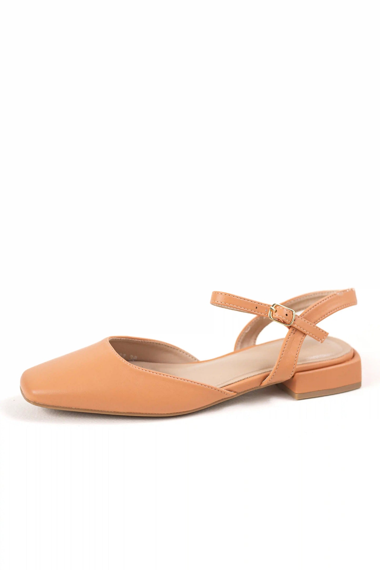 zapato de tacon bajo acabado metalizado puntera cerrada y pulsera ajustable sandalias color Naranja talla 41