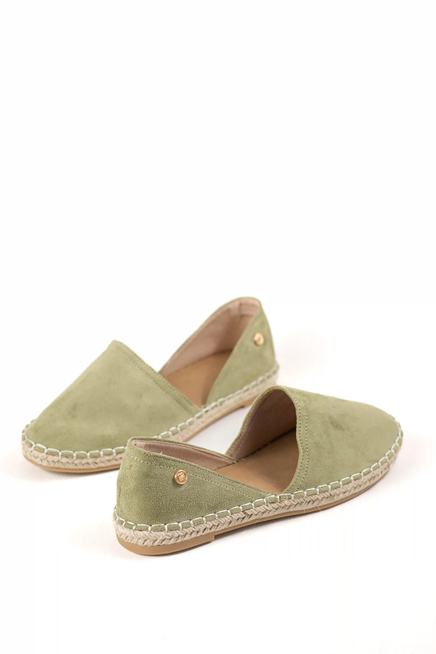 alpargata con suela de yute estilo slip on y puntera cerrada color Azul marino talla 40