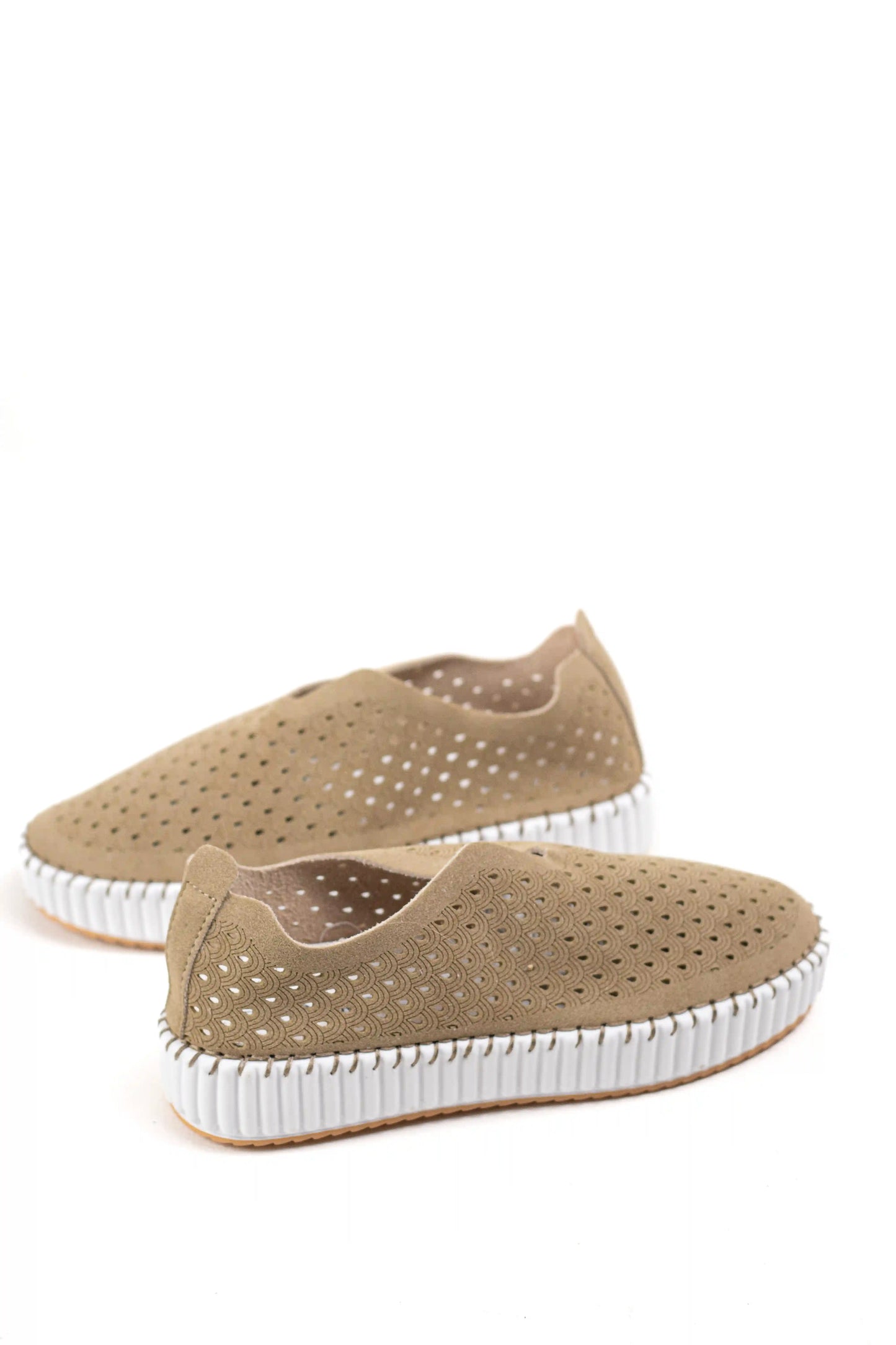 zapatillas slip on con diseno perforado y suela flexible comodidad casual diaria color Khaki talla 37