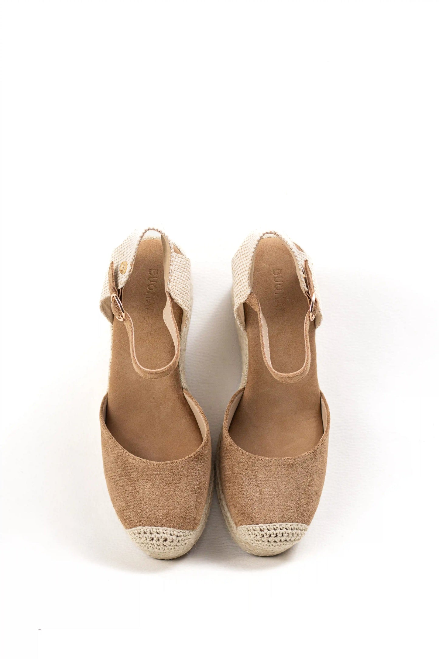 alpargatas doradas mujer de cunas altas de esparto con plataforma ligera con plantillas acolchadas color Camel talla 40