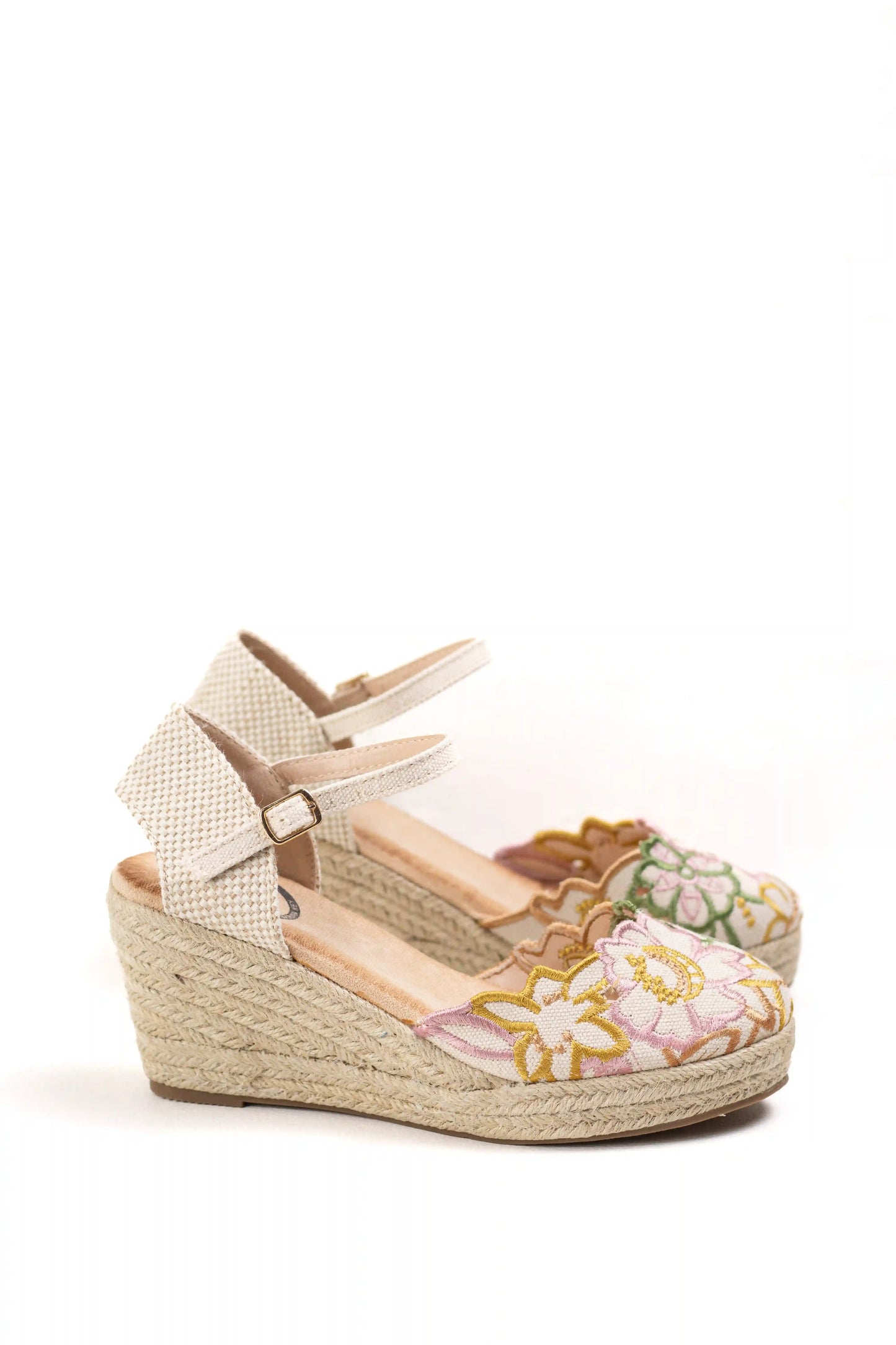 alpargatas cuna plataforma con bordado floral y plantilla acolchada color Rosa talla 39