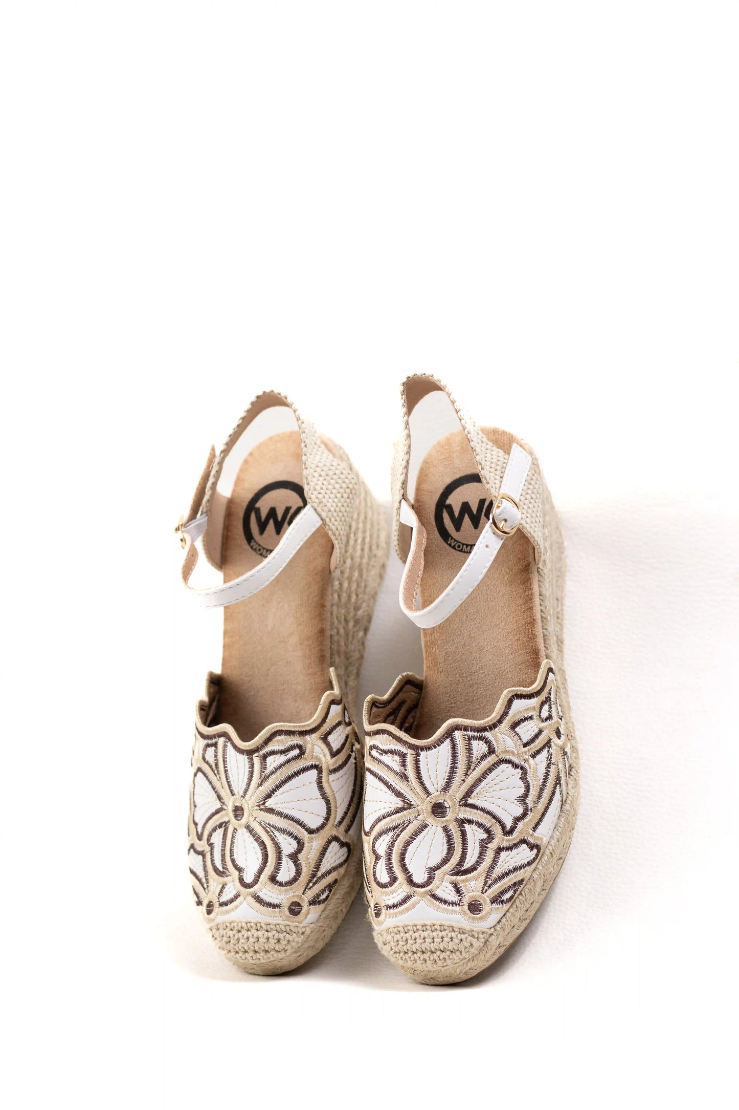alpargatas cuna plataforma con bordado artesanal y plantilla acolchada color Blanco talla 37