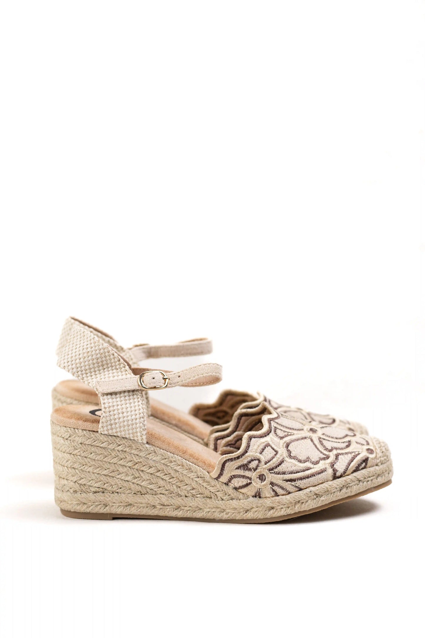 alpargatas cuna plataforma con bordado artesanal y plantilla acolchada color Beige talla 39