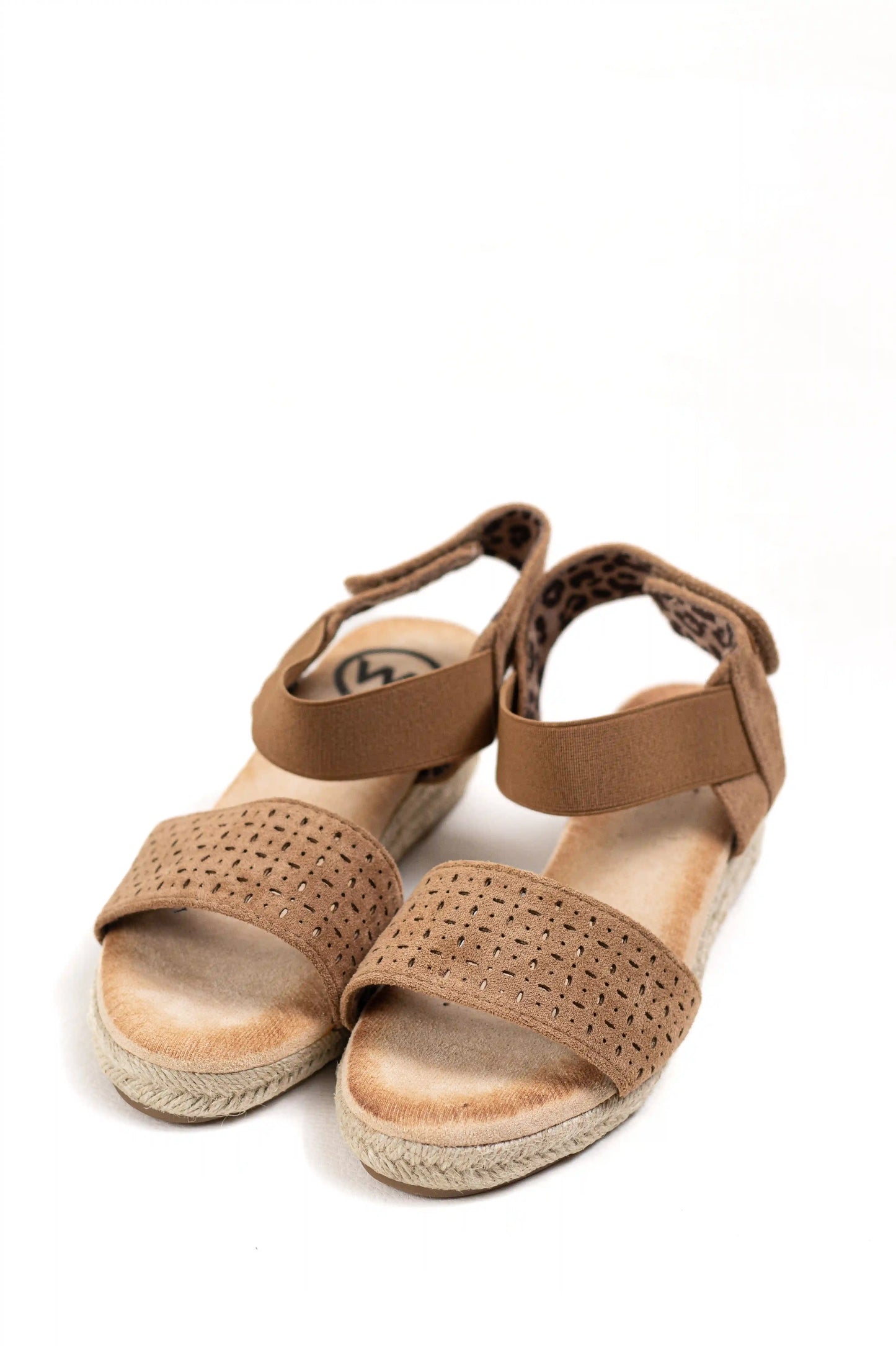sandalias cuna baja de esparto y cierre con velcro diseno ligero y transpirable para maxima comodidad color Kaki talla 40