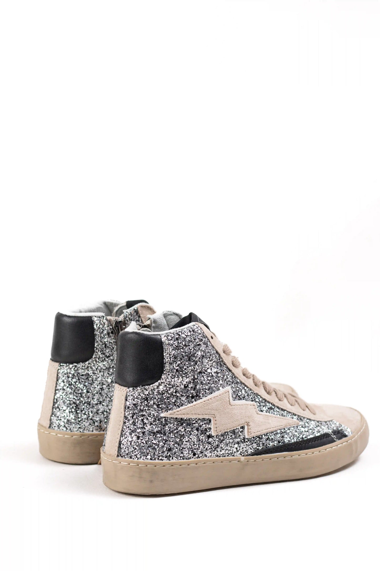 Zapatillas altas con glitter, detalle rayo lateral y suela de goma