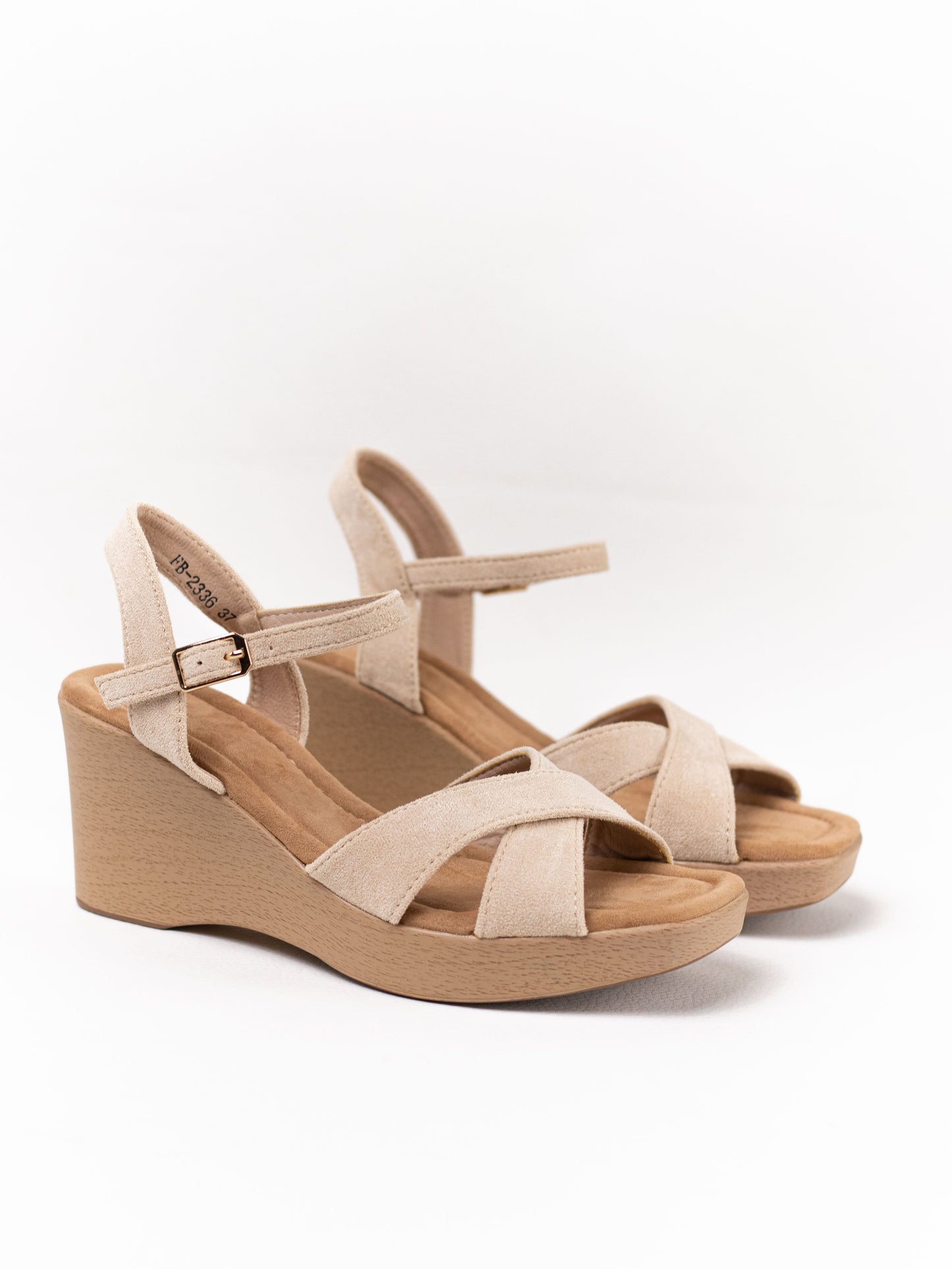 sandalias cunas con tiras cruzadas DORADO 40