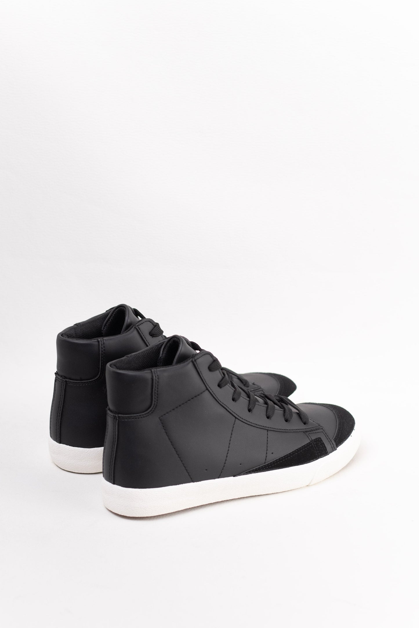 zapatillas en bota con cordones Negro 37