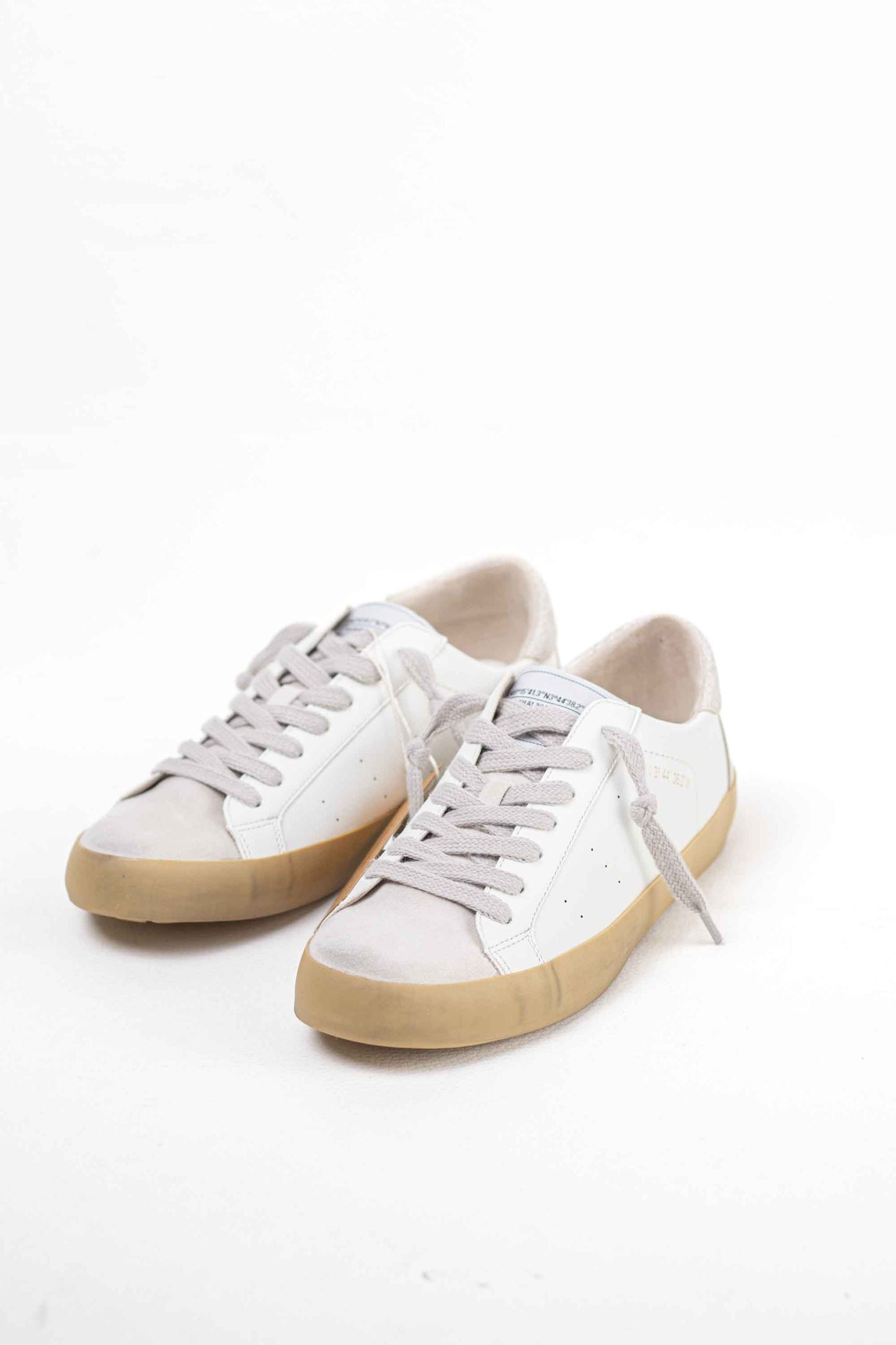 zapatilla deportiva estilo retro en combinacion de materiales Azul 40