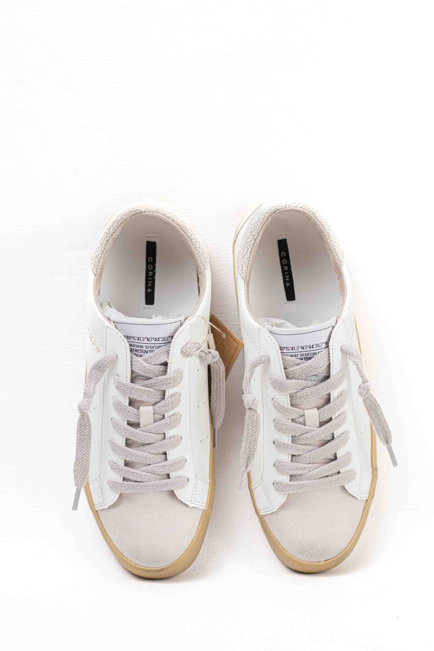 zapatilla deportiva estilo retro en combinacion de materiales Azul 39