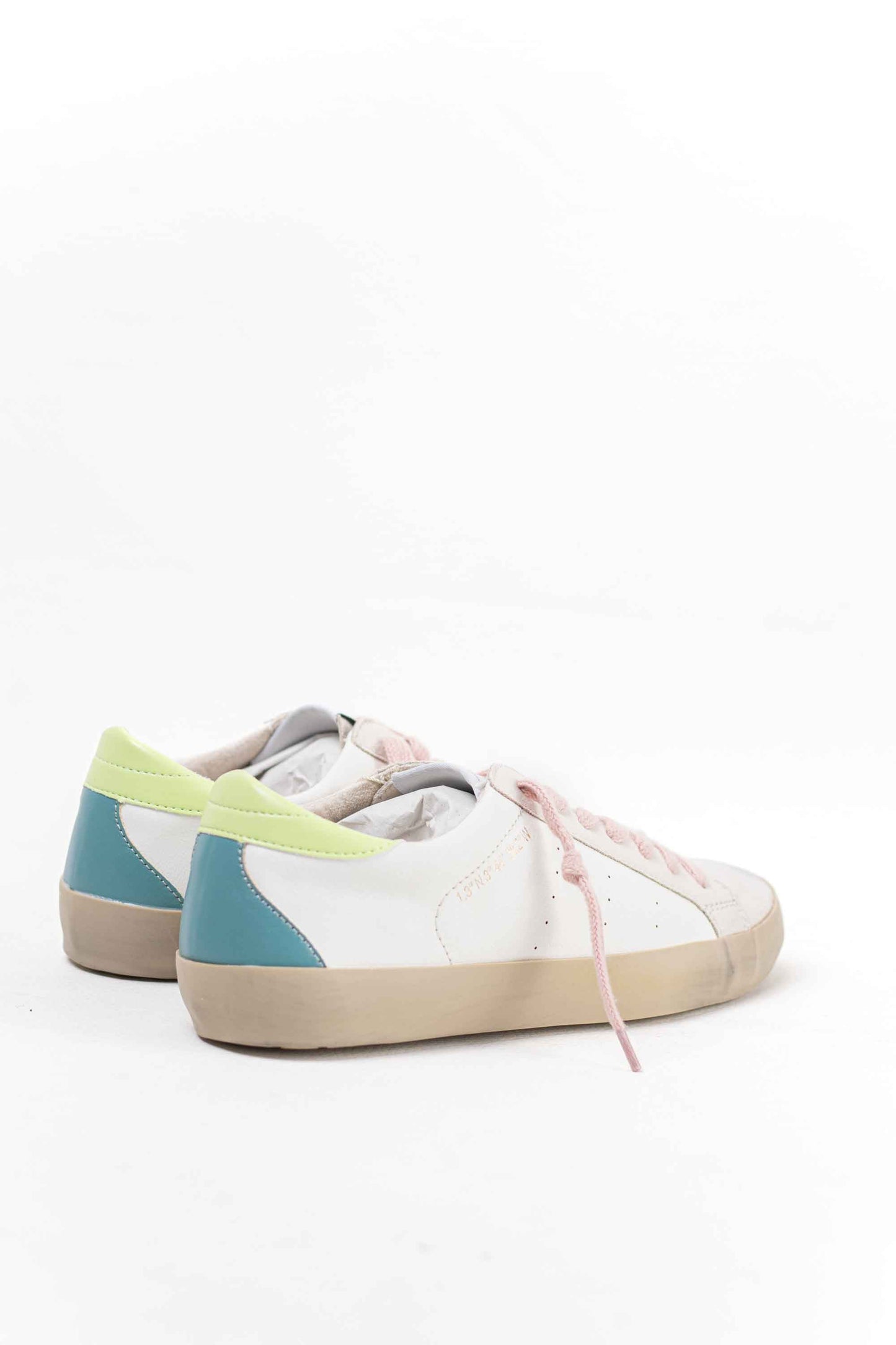zapatilla deportiva estilo retro en combinacion de materiales Blanco 40