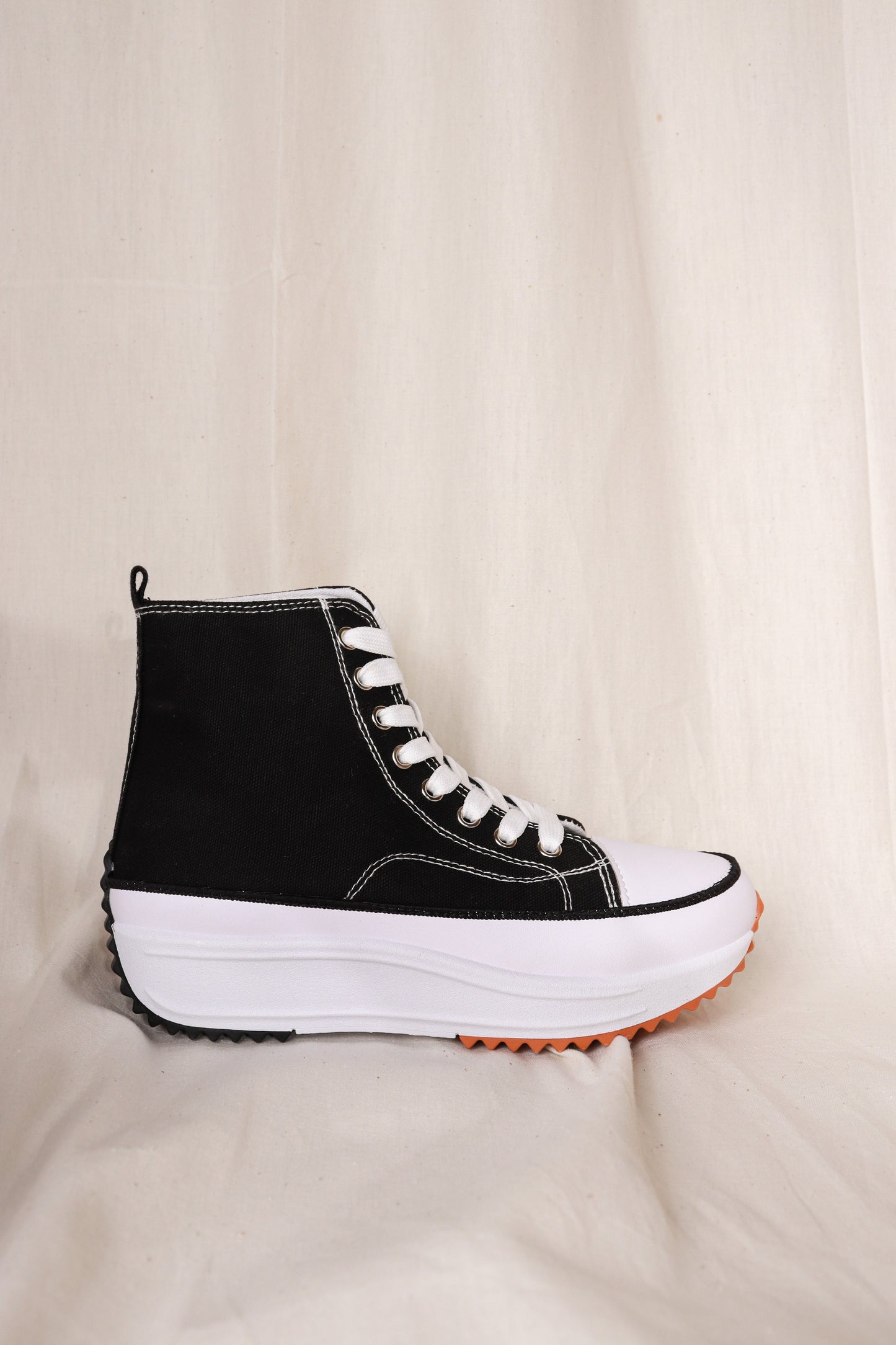 zapatillas tipo bota olivia Negro-lona 37