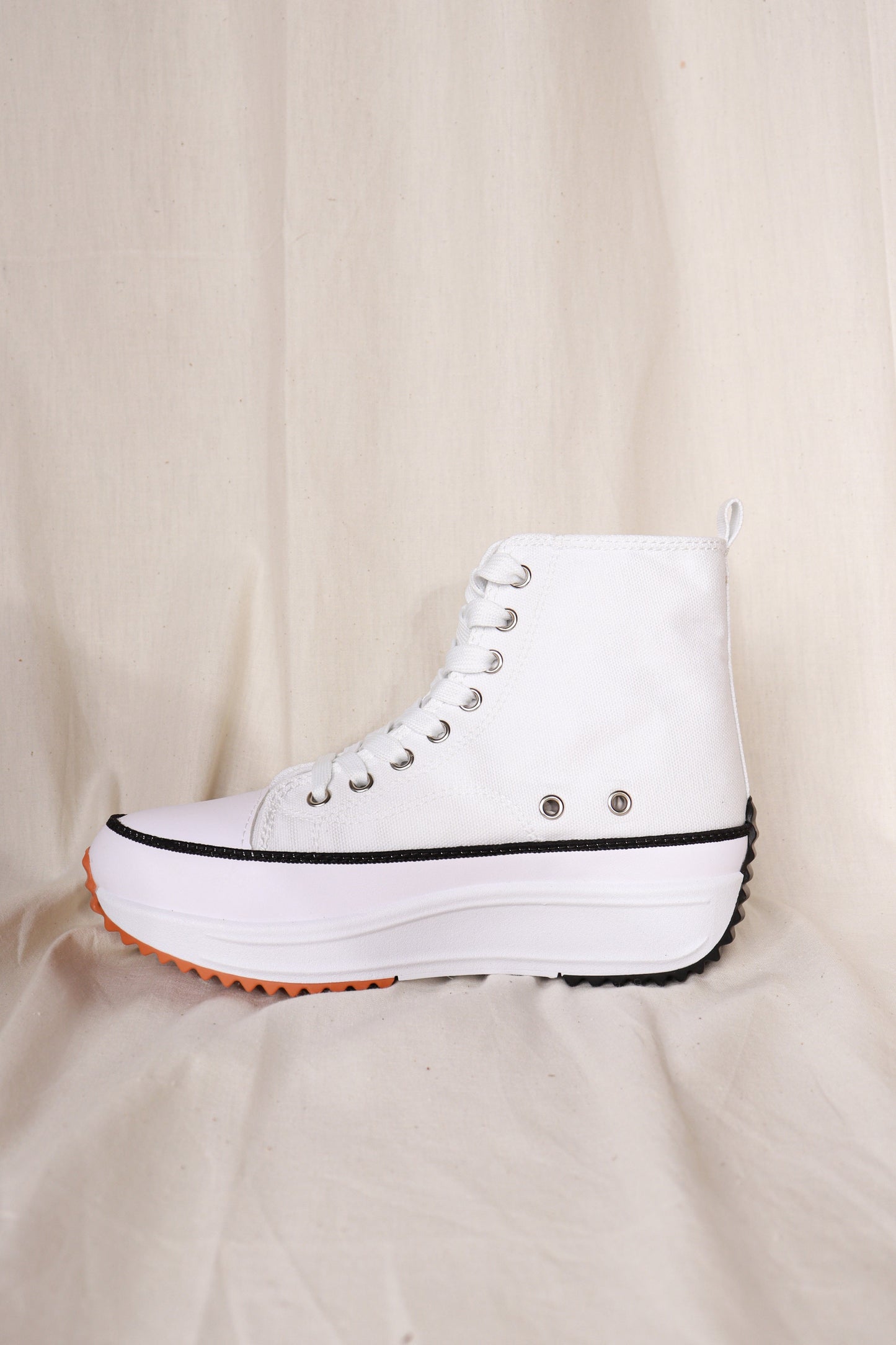zapatillas tipo bota olivia Blanco-piel vegana 37