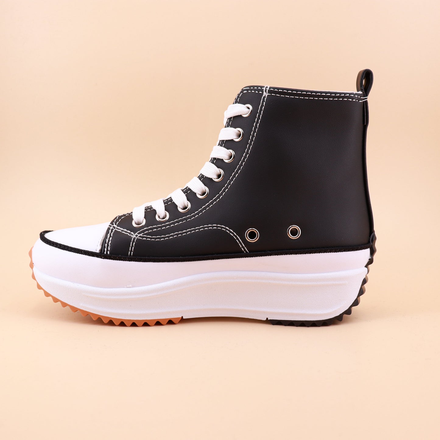 zapatillas tipo bota olivia Negro-piel vegana 37
