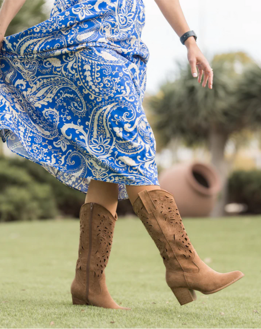 Botas cowboy mujer camperas troqueladas tacón medio efecto madera