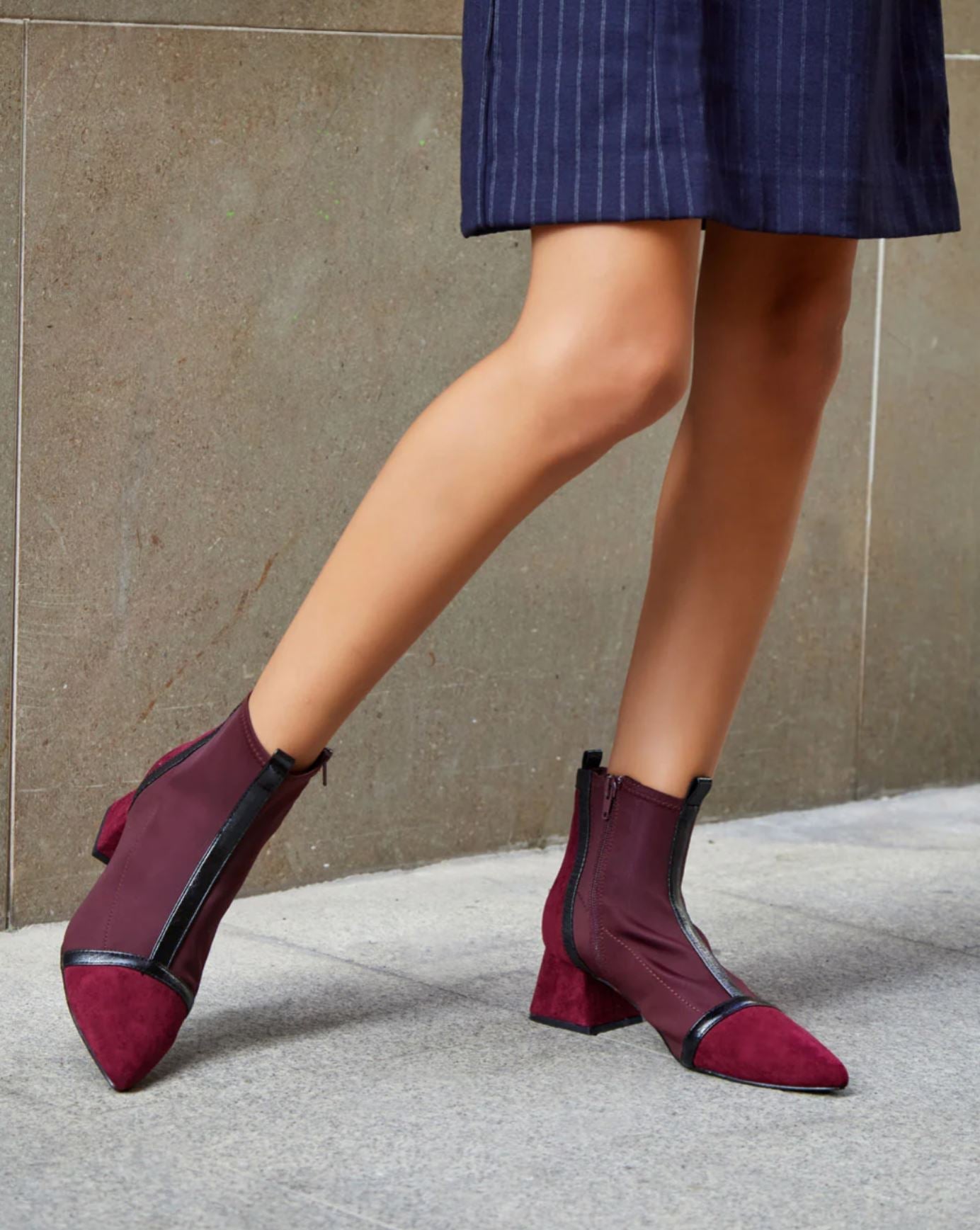 Botines cominados en tejido elástico efecto calcetín mujer tacón bajo punta fina