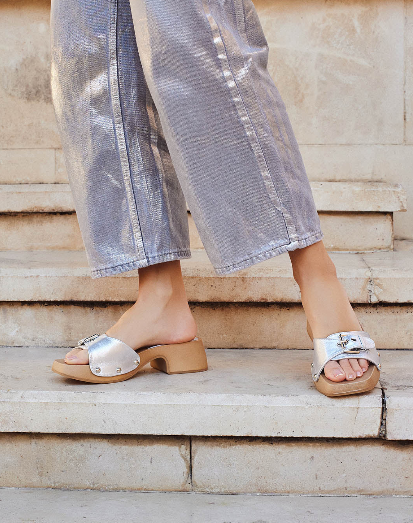 Sandalias zuecos mujer con tacón bajo y plataforma