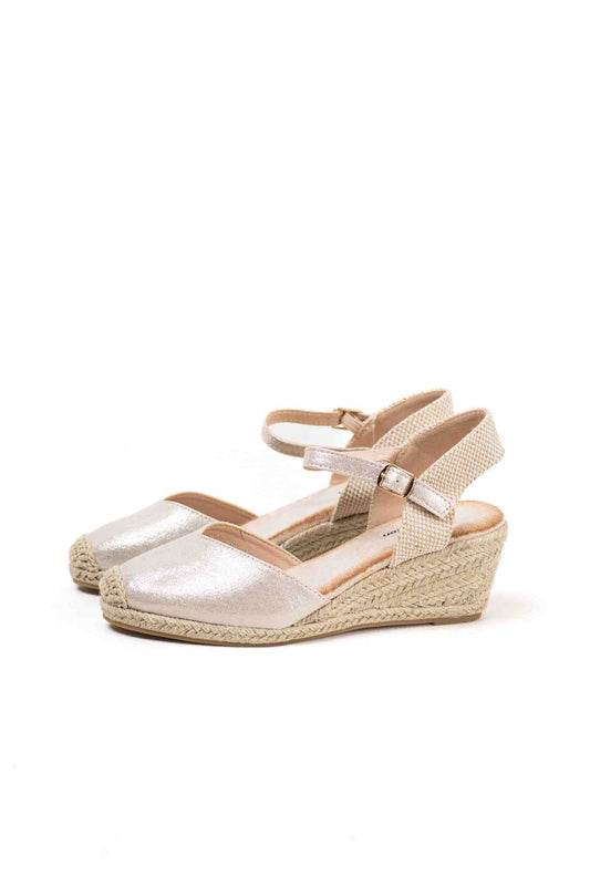 Cuñas de Esparto Elegantes en Negro y Beige con Hebilla