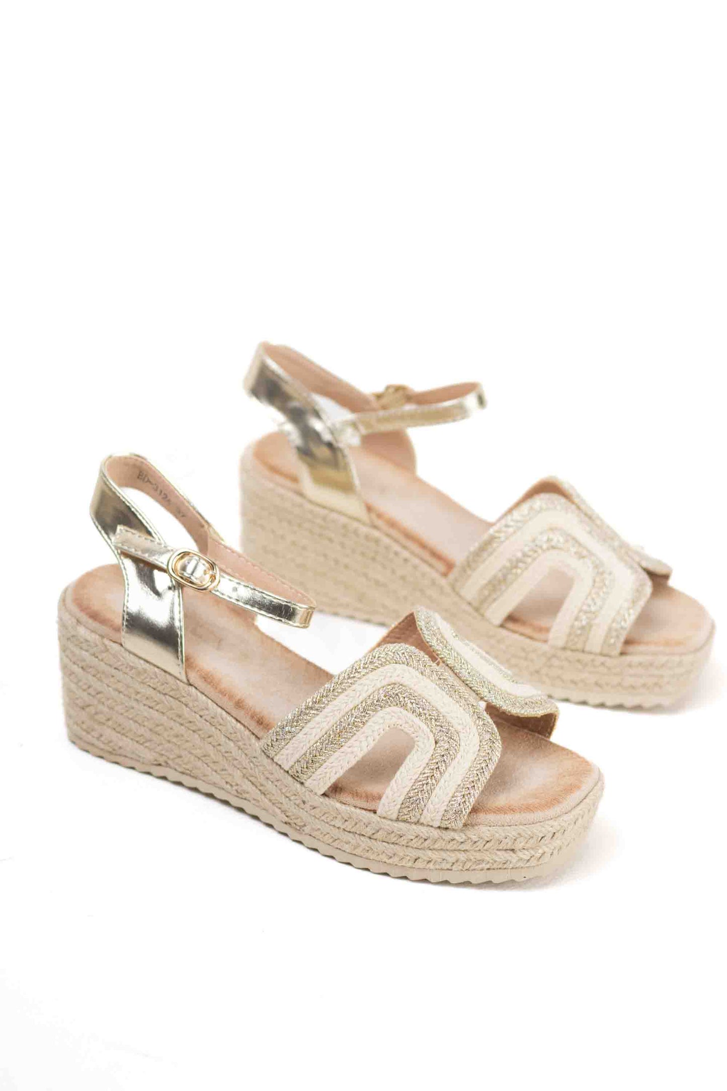Sandalias doradas cuña de esparto y adorno de strass