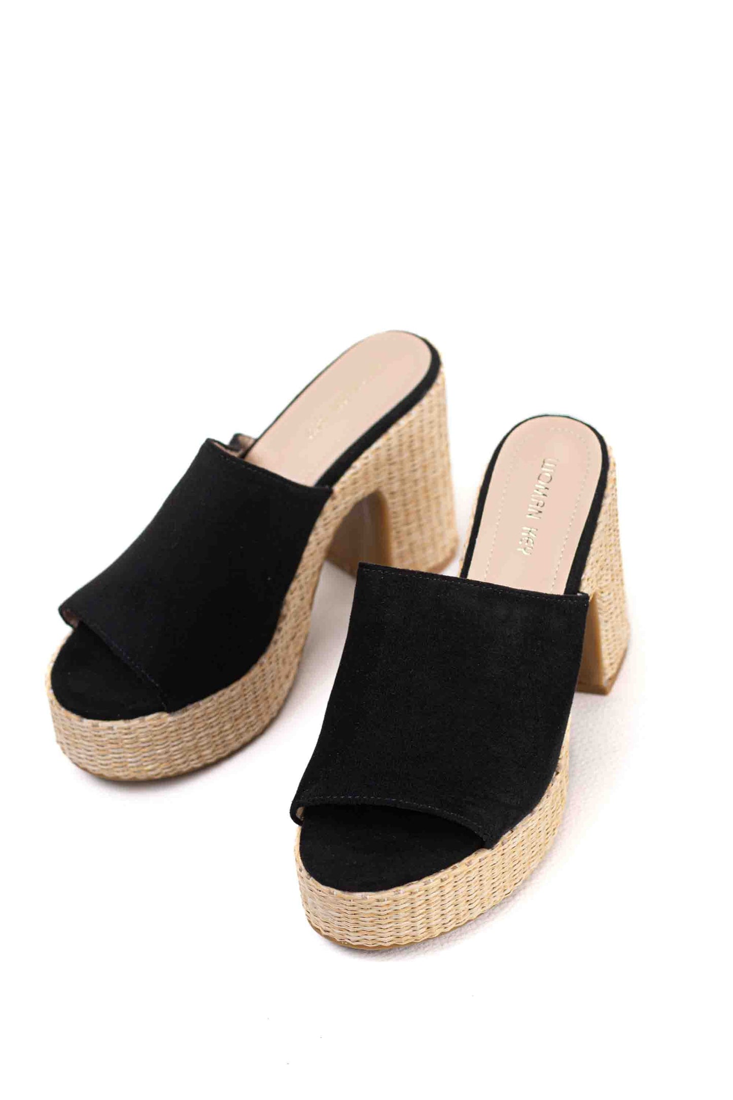 Sandalias doradas zuecos tacón alto con plataforma de rafia