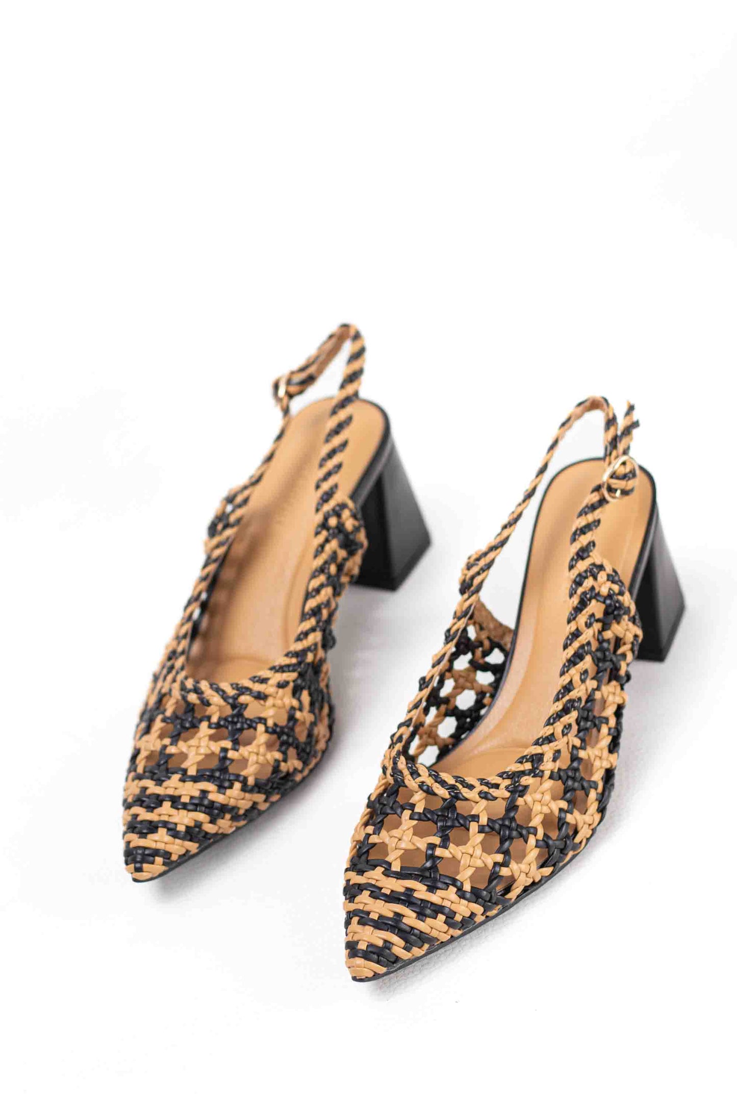 Zapatos dorados mujer de tacón bajo diseño trenzado para vestir