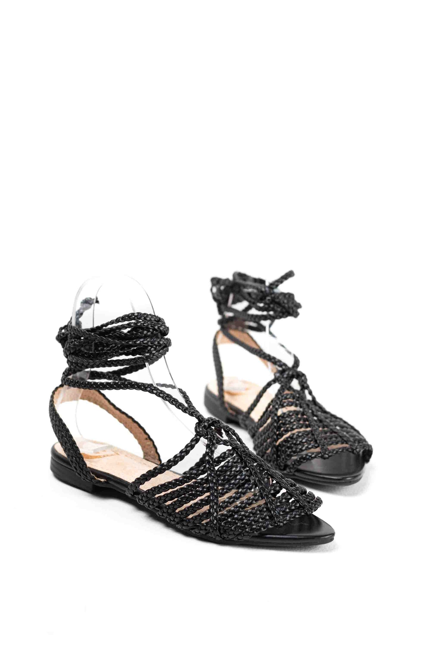 Sandalias doradas tiras trenzadas con cintas para mujer con suela plana