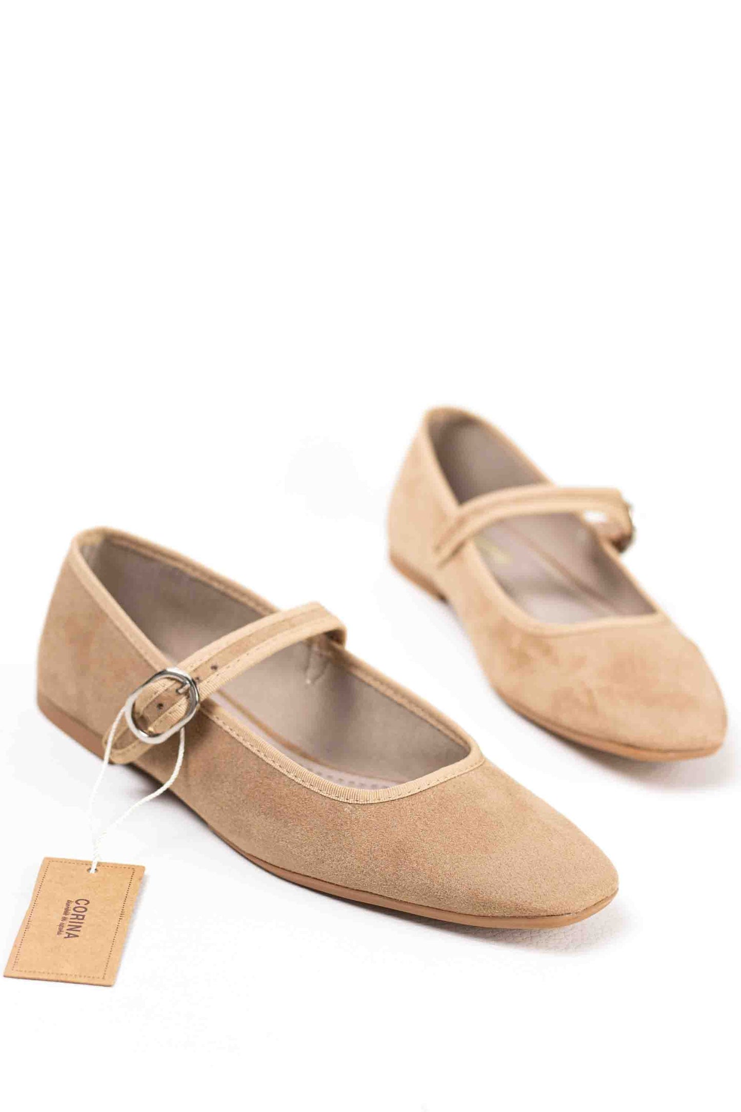 Mercedita de Terciopelo Marrón con Correa y Hebilla Corina