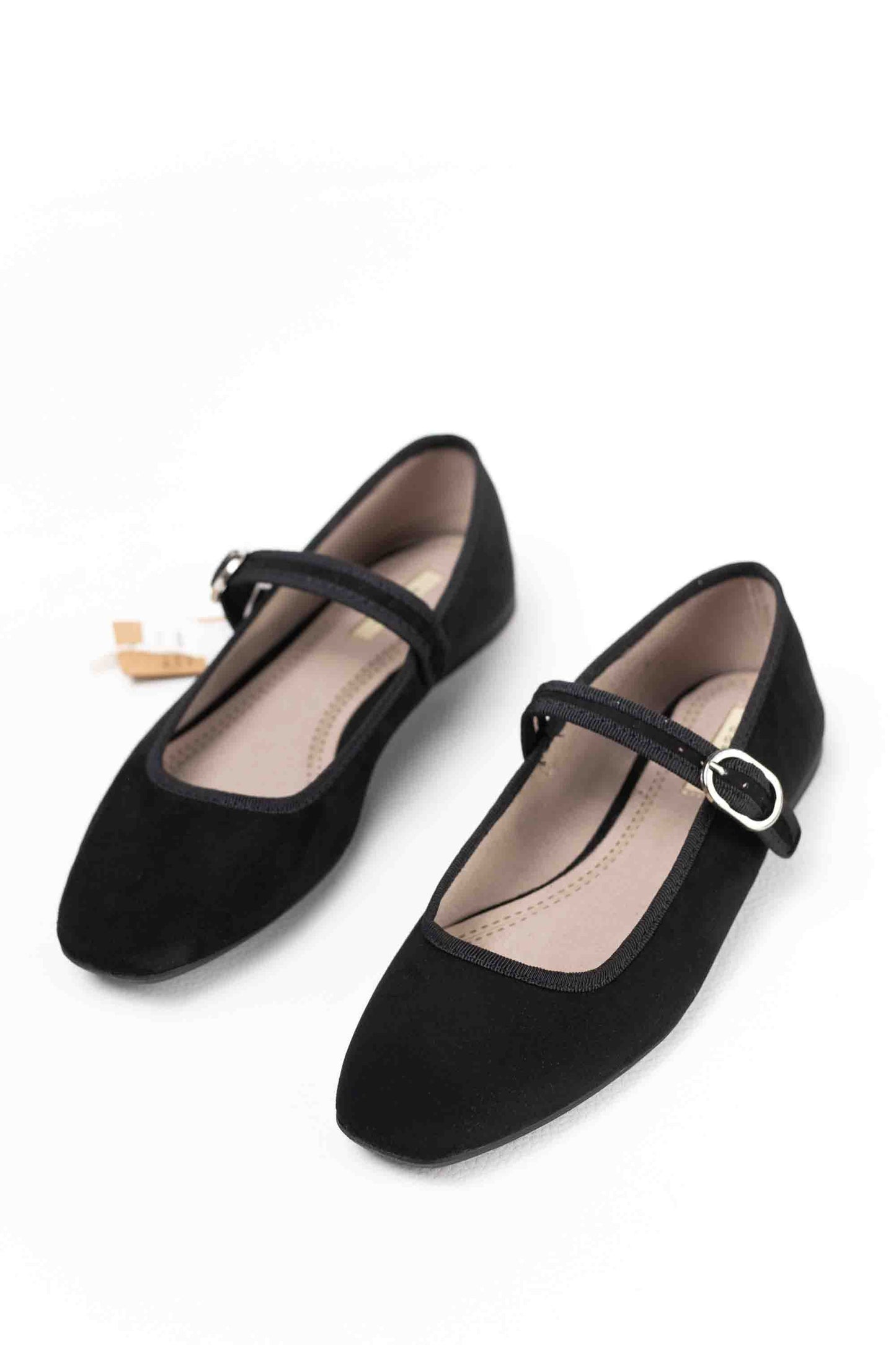 Mercedita de Terciopelo Marrón con Correa y Hebilla Corina