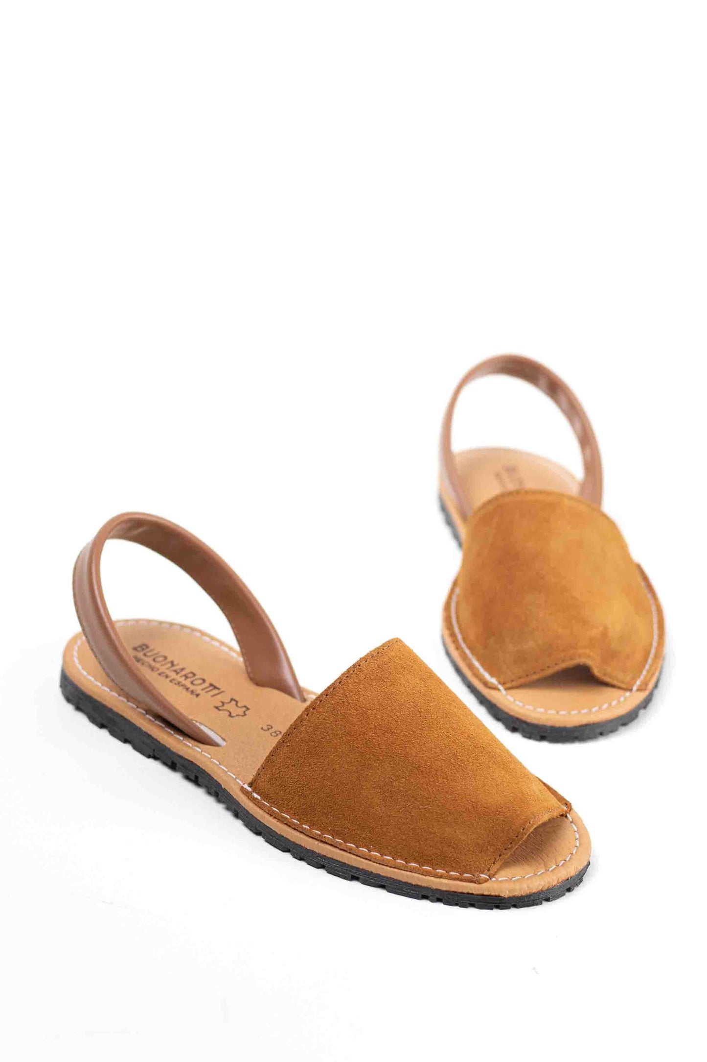 Menorquinas clásicas mujer de piel serraje hechas en España con suela de goma