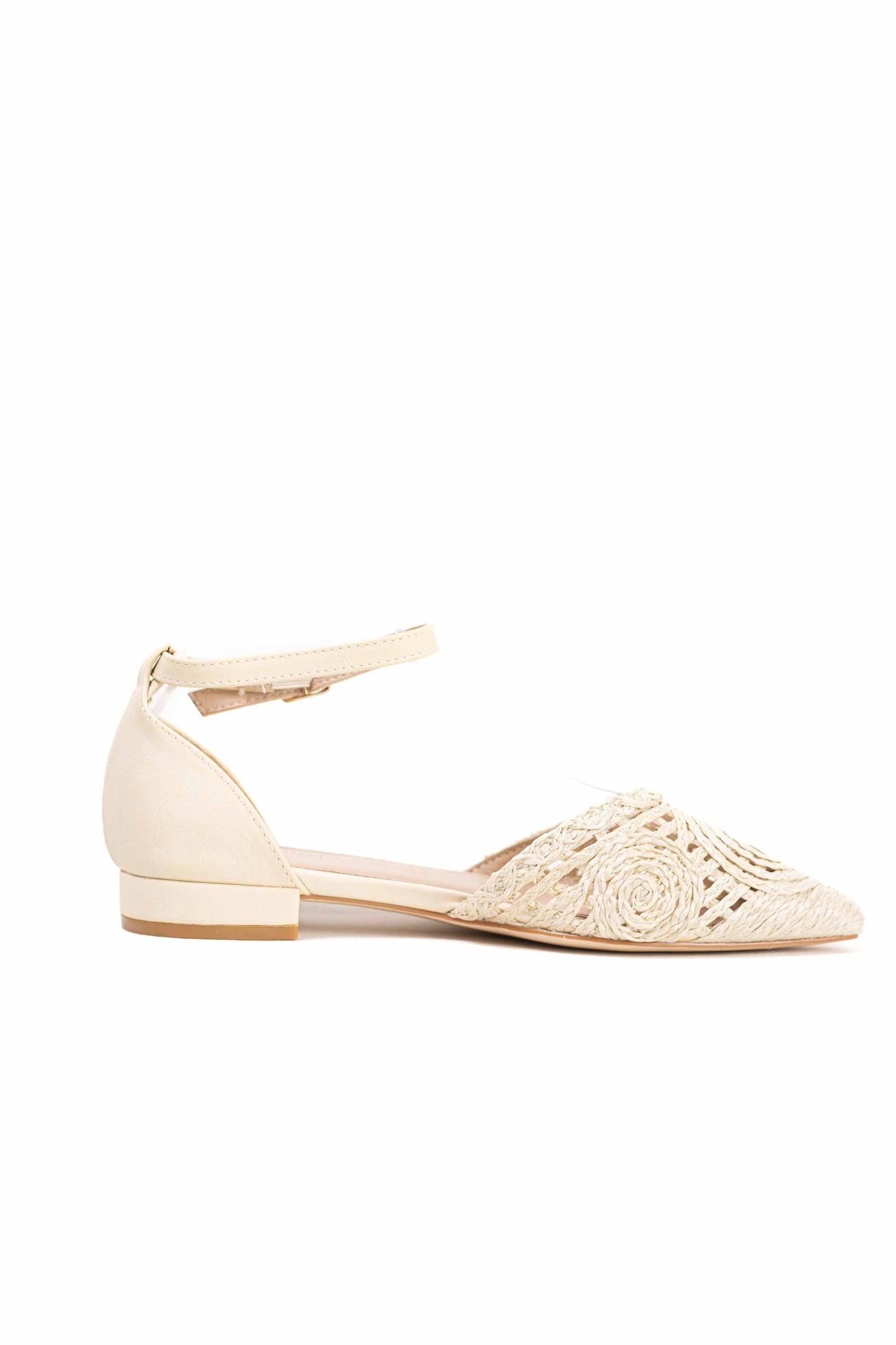 Zapatos dorados mujer con suela plana diseño crochet con pulsera