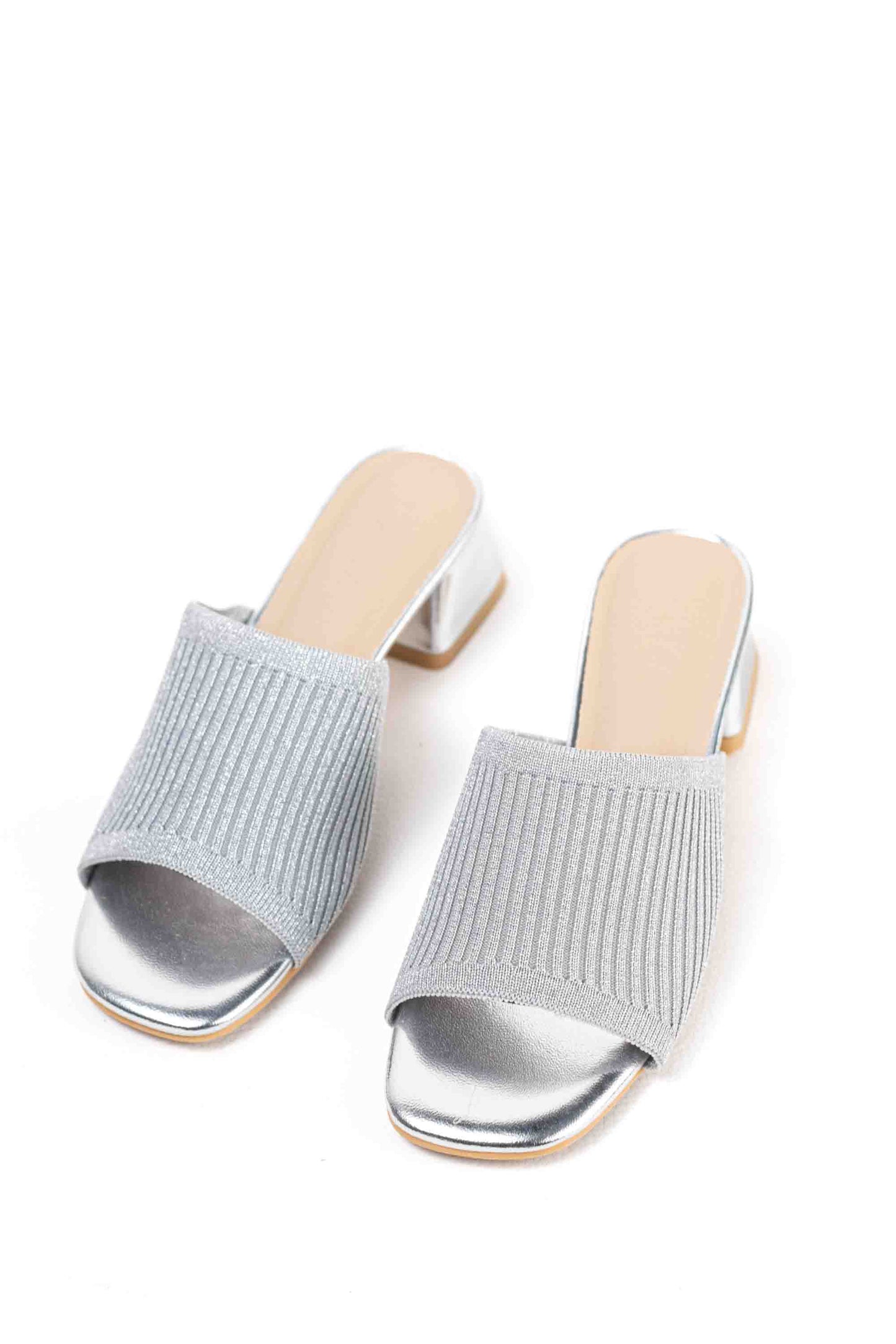 Sandalias doradas mules mujer con tacòn bajo con pala elàstica