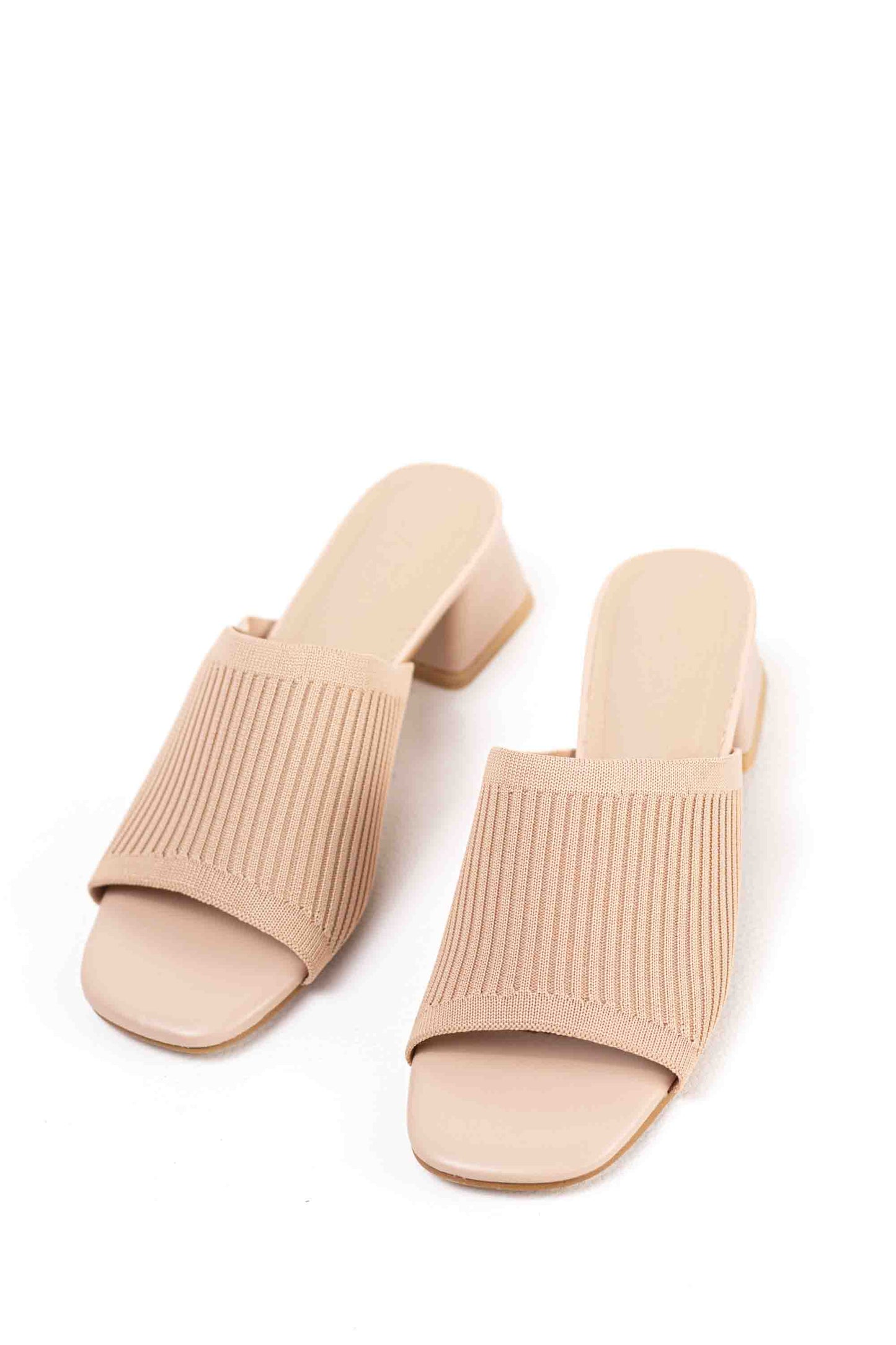 Sandalias doradas mules mujer con tacòn bajo con pala elàstica