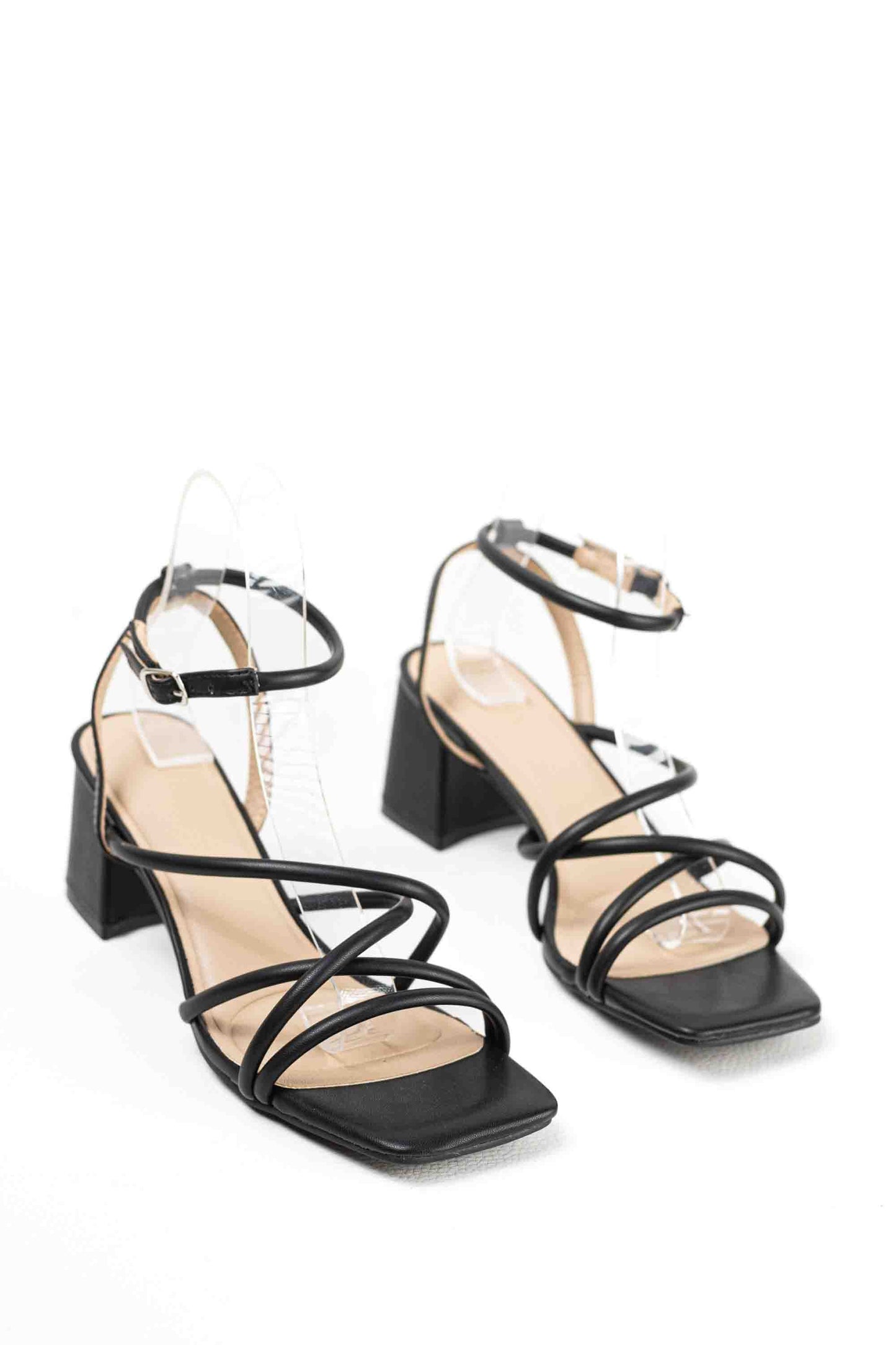 Sandalias doradas de tacòn para vestir con tiras cruzadas